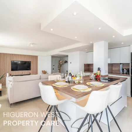 Apartment Casa Niza - 3-bedroom Beachfront Apartment, Carvajal Beach, Fuengirola