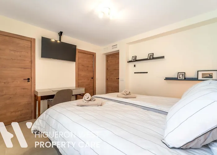 The Beachfront Collection - Casa Niza By Hwpc *